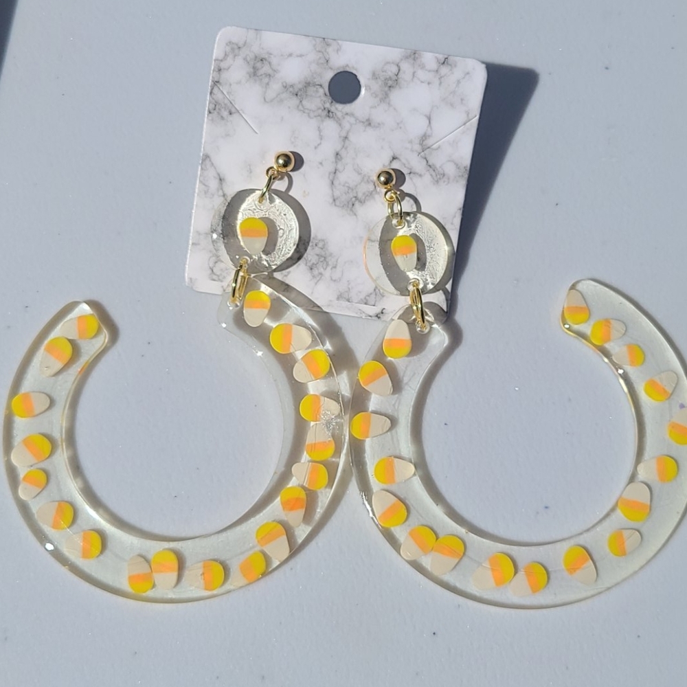 🎃Candy Corn Resin Earrings
